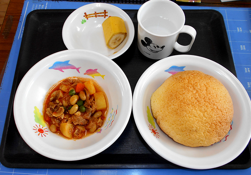 給食メニュー