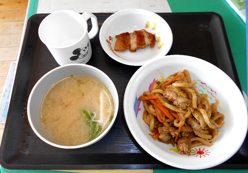 給食メニュー